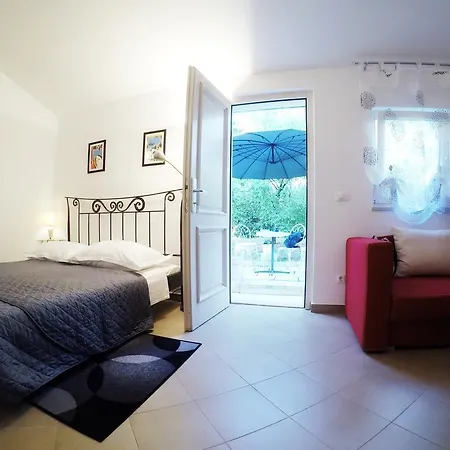 Adriana Apartment